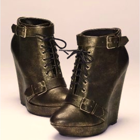 Colin Stuart Metallic Wedge - 8 - Picture 3 of 6